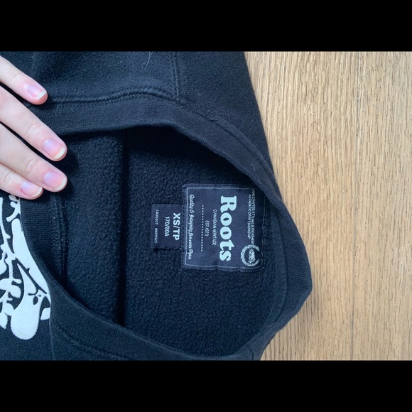 Roots Sweater - Picture 2 of 2